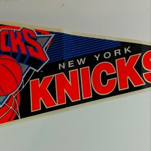 1990's NY Knicks Pennant